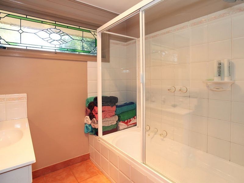 17 Alford Avenue, Mooroolbark VIC 3138