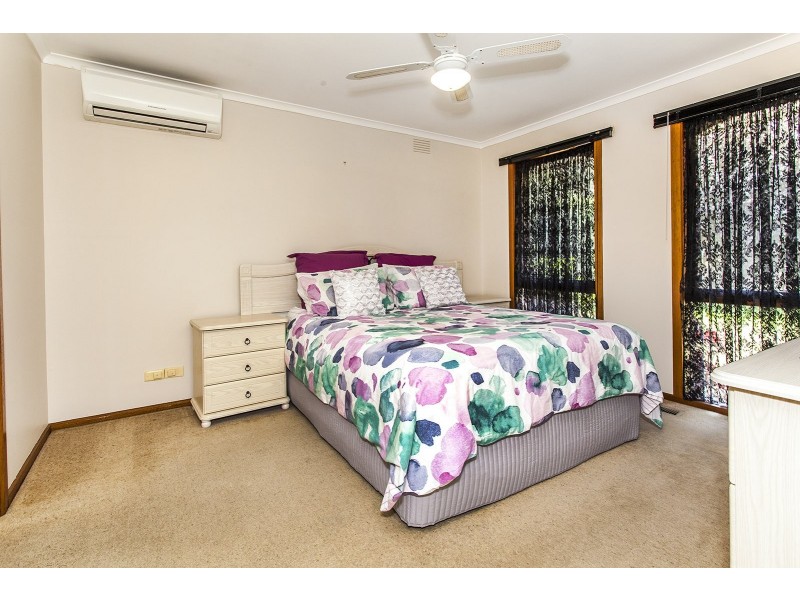 92 Liverpool Road, Kilsyth VIC 3137
