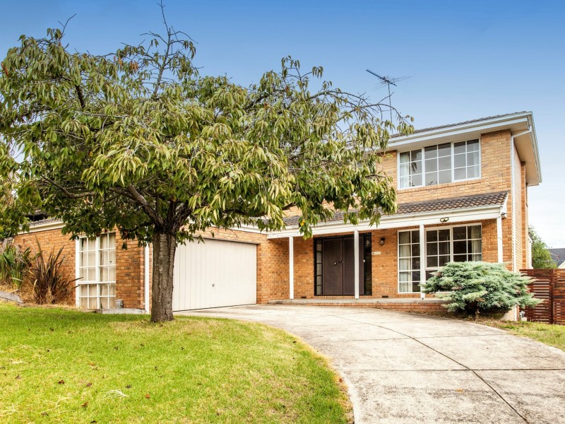 40 Kirkford Drive, Mooroolbark VIC 3138