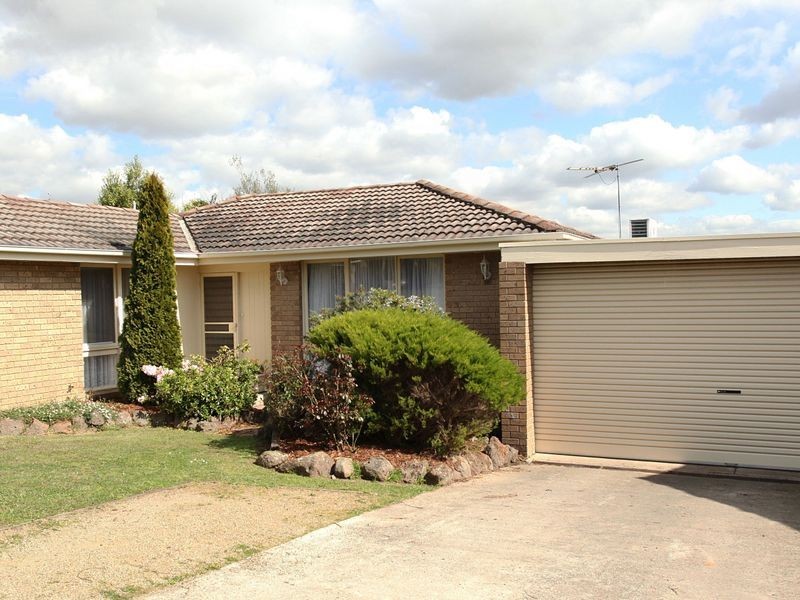 21 Rolloway Rise, Chirnside Park VIC 3116