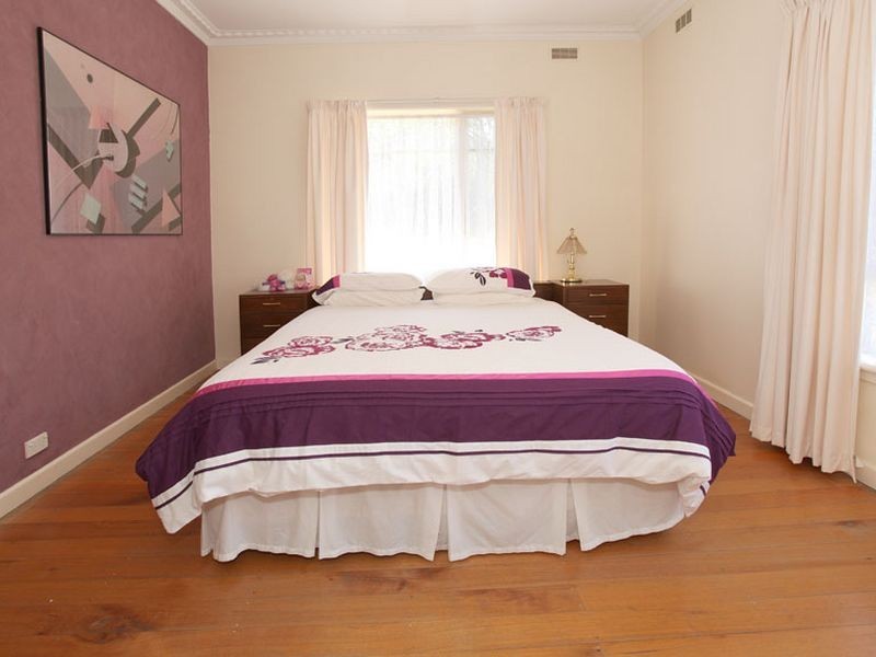 37 Boyana Crescent, Croydon VIC 3136