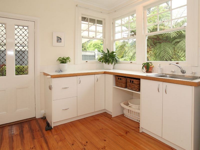 11 Allendale Road, Croydon VIC 3136