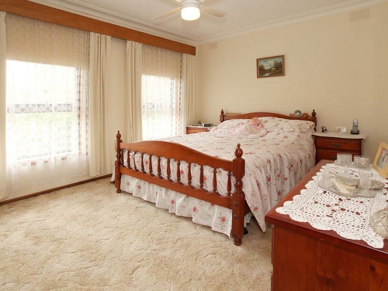 120-122 Taylor Road, Mooroolbark VIC 3138