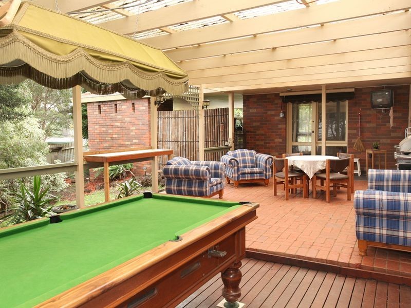 7 Bridle Path, Chirnside Park VIC 3116