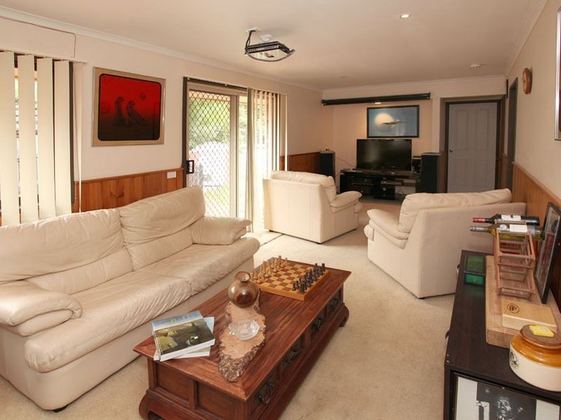 7 Bridle Path, Chirnside Park VIC 3116