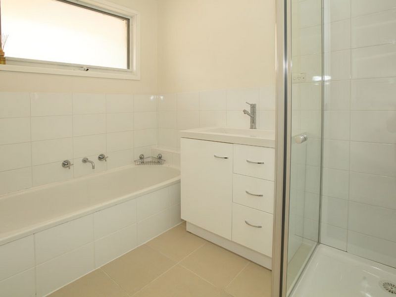 4 Landara Court, Mooroolbark VIC 3138