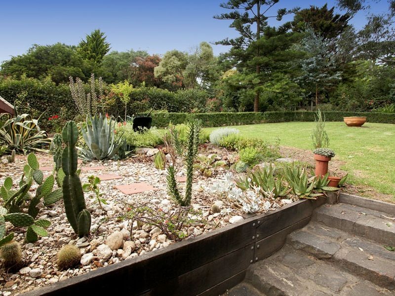 22 Francis Crescent, Mount Evelyn VIC 3796