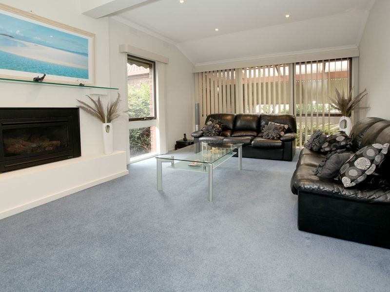 3 Barbara Court, Mooroolbark VIC 3138