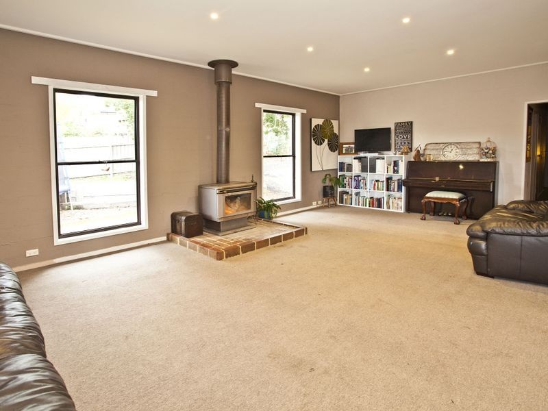 34 Carronvale Road, Mooroolbark VIC 3138