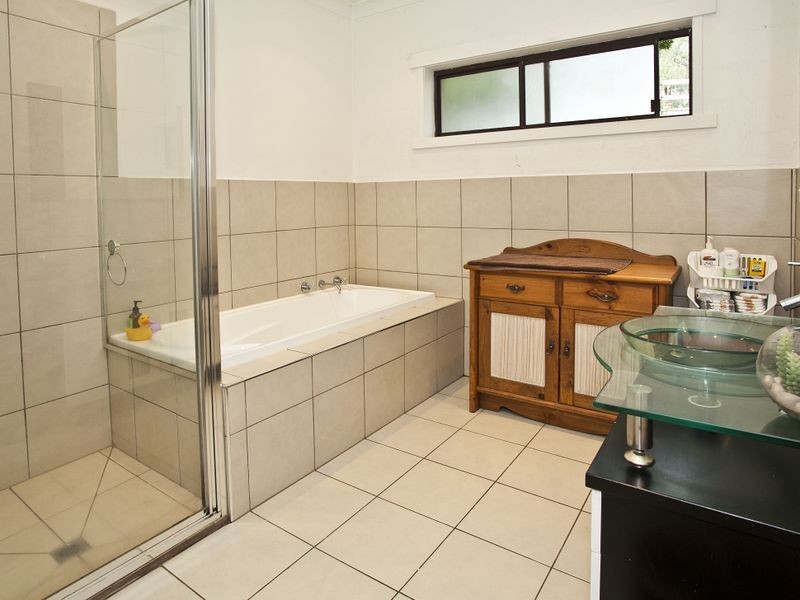 34 Carronvale Road, Mooroolbark VIC 3138