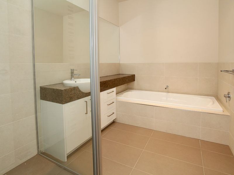3/56 Hull Road, Croydon VIC 3136