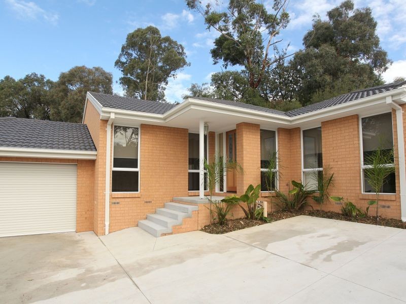 2/30 Terrigal Crescent, Kilsyth VIC 3137