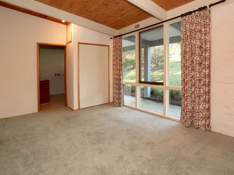 67 Pine Road, Mooroolbark VIC 3138