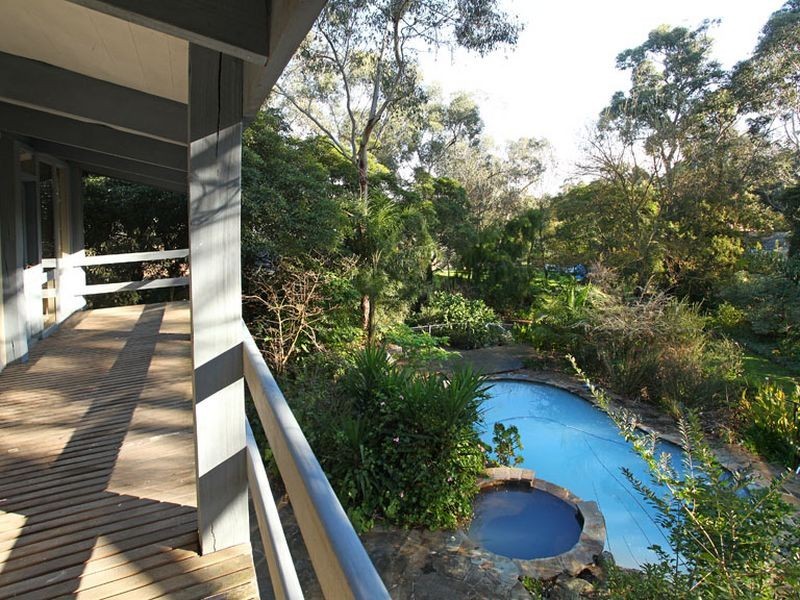 67 Pine Road, Mooroolbark VIC 3138