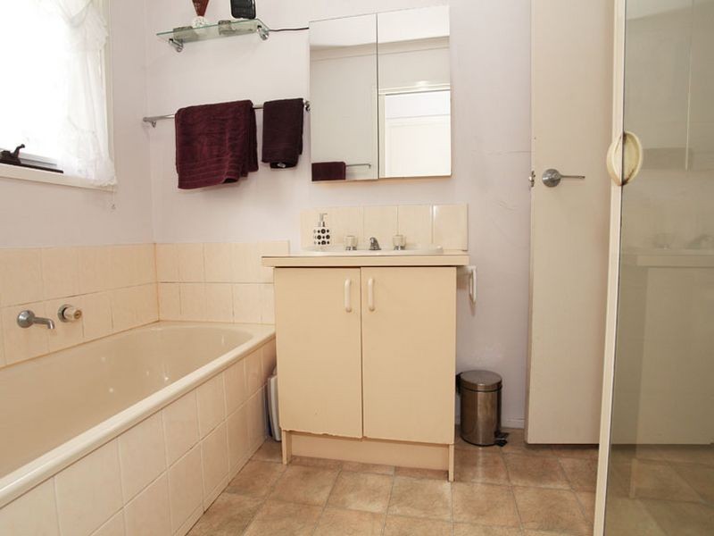 2/14 Bastow Road, Lilydale VIC 3140