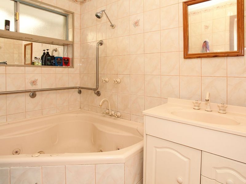 30 Tamworth Road, Kilsyth VIC 3137