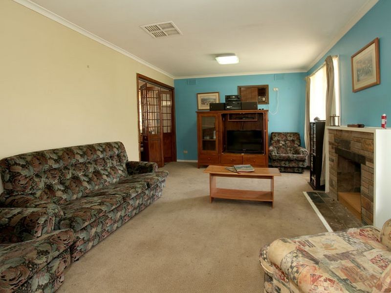 30 Tamworth Road, Kilsyth VIC 3137