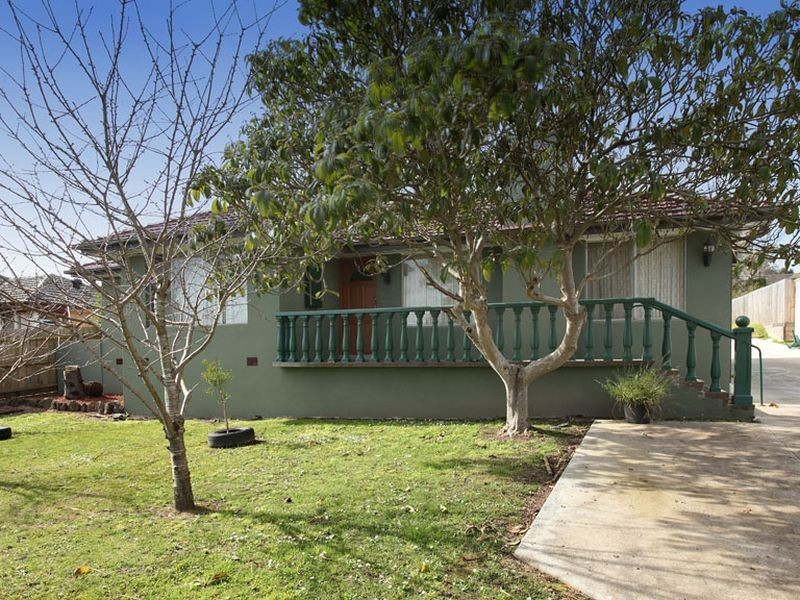 30 Tamworth Road, Kilsyth VIC 3137