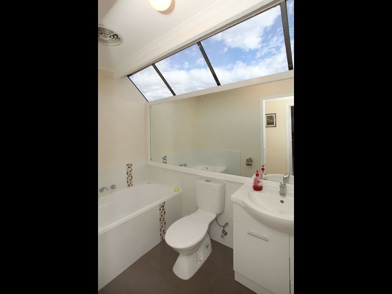 12 Timbertop Court, Mooroolbark VIC 3138