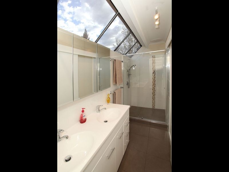 12 Timbertop Court, Mooroolbark VIC 3138