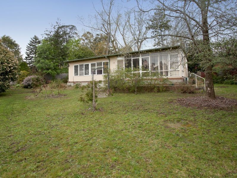 10 Balmoral Street, Kilsyth VIC 3137