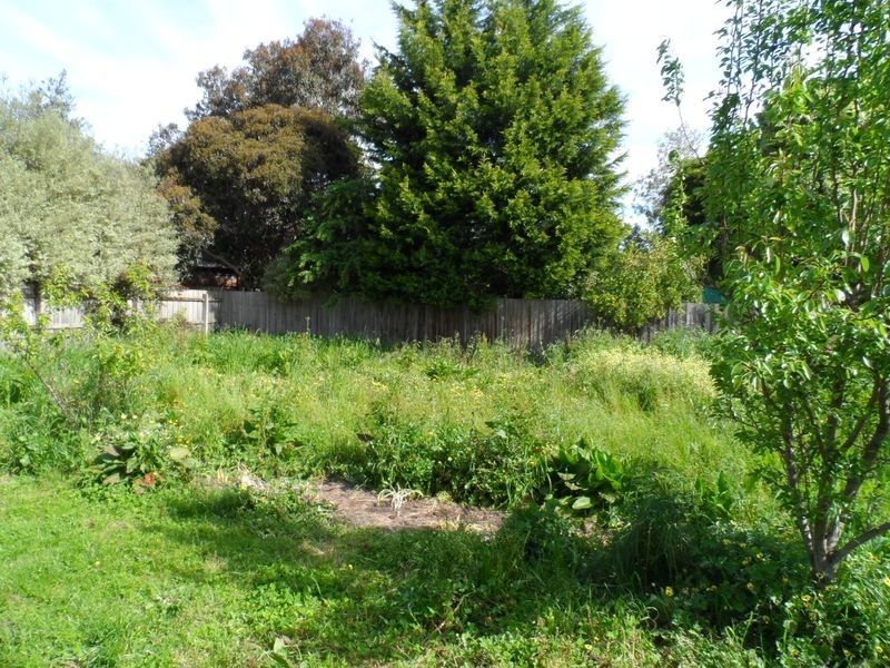 2/21 Garden Street, Kilsyth VIC 3137