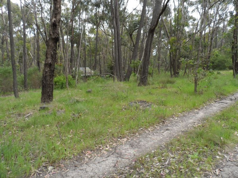 990 Buttermans Track, Christmas Hills VIC 3775