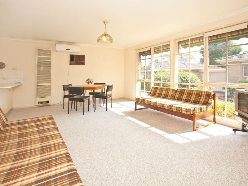 2/200 Hull Road, Mooroolbark VIC 3138