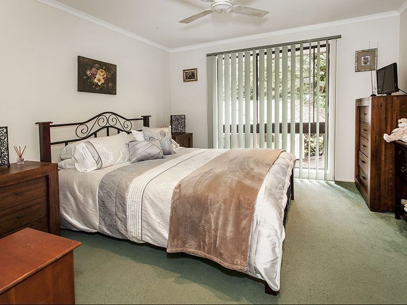 60 Zina Grove, Mooroolbark VIC 3138