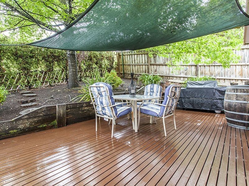 60 Zina Grove, Mooroolbark VIC 3138