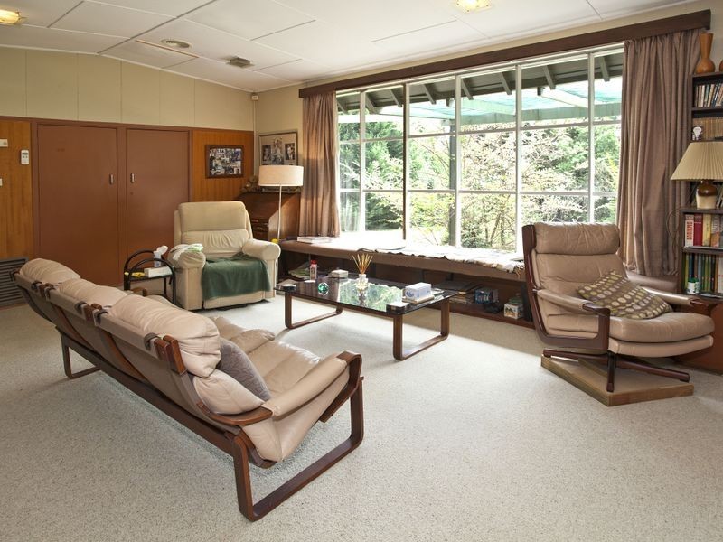 33 Cambridge Road, Mooroolbark VIC 3138