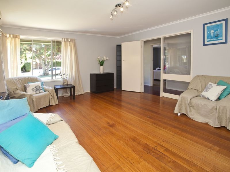 66 Greenslopes Drive, Mooroolbark VIC 3138