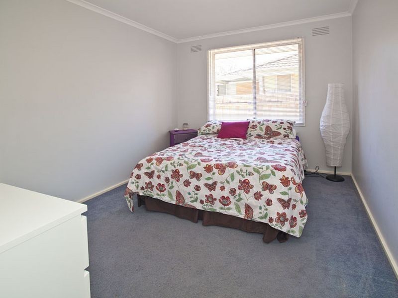 66 Greenslopes Drive, Mooroolbark VIC 3138