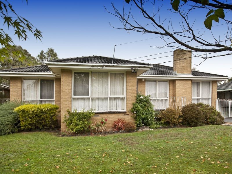 32 Sellick Drive, Croydon VIC 3136