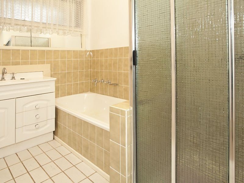32 Sellick Drive, Croydon VIC 3136