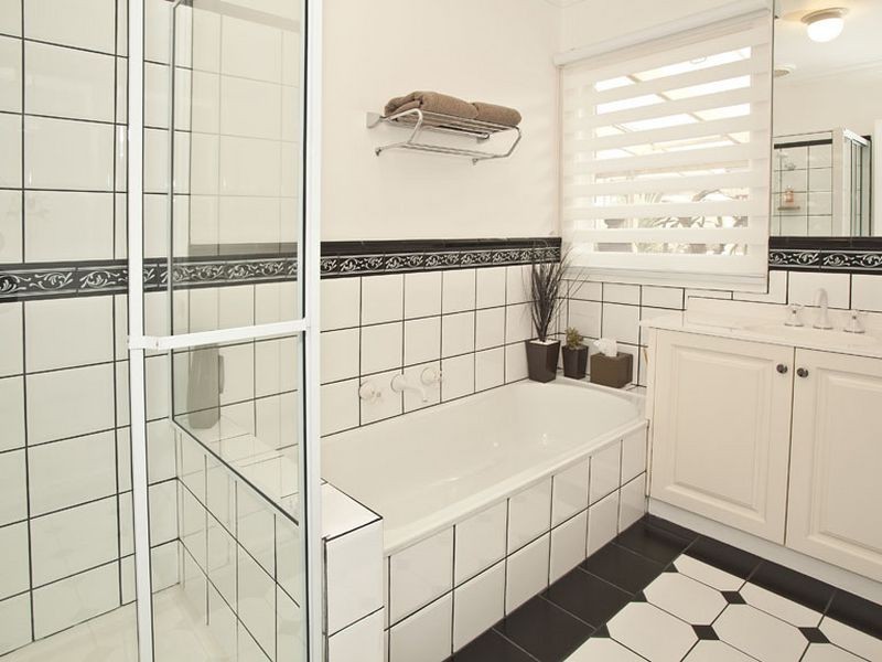 5 Macdonnell Court, Kilsyth VIC 3137