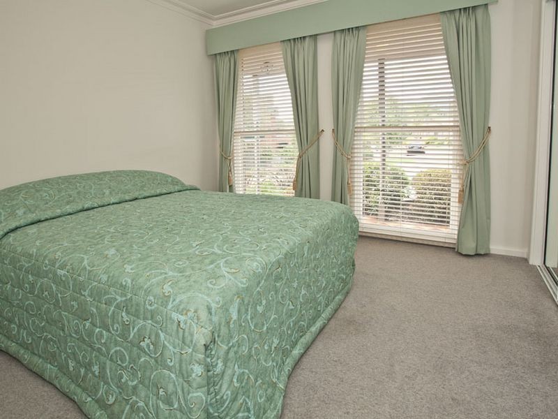 5 Macdonnell Court, Kilsyth VIC 3137