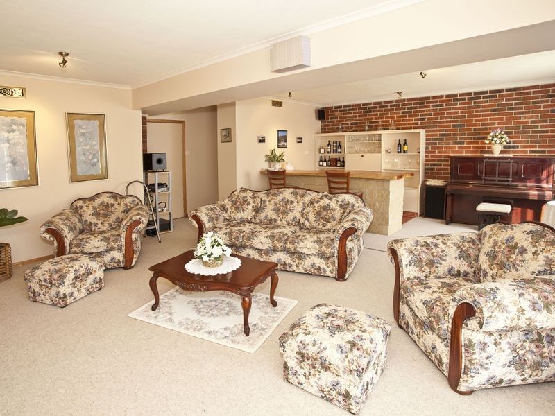 37 St Andrews Drive, Chirnside Park VIC 3116