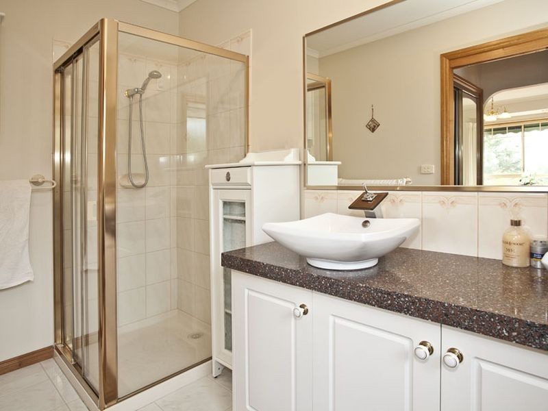 37 St Andrews Drive, Chirnside Park VIC 3116