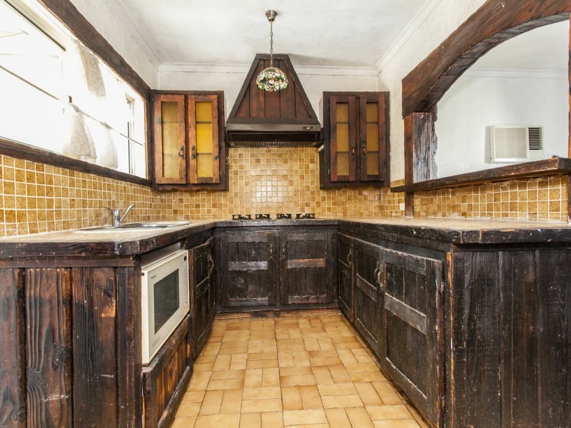 19 Patrick Avenue, Croydon VIC 3136