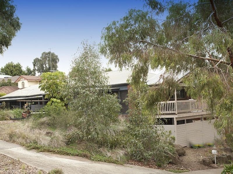 7 Kirkford Drive, Mooroolbark VIC 3138