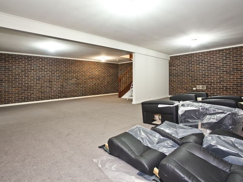 7 Kirkford Drive, Mooroolbark VIC 3138