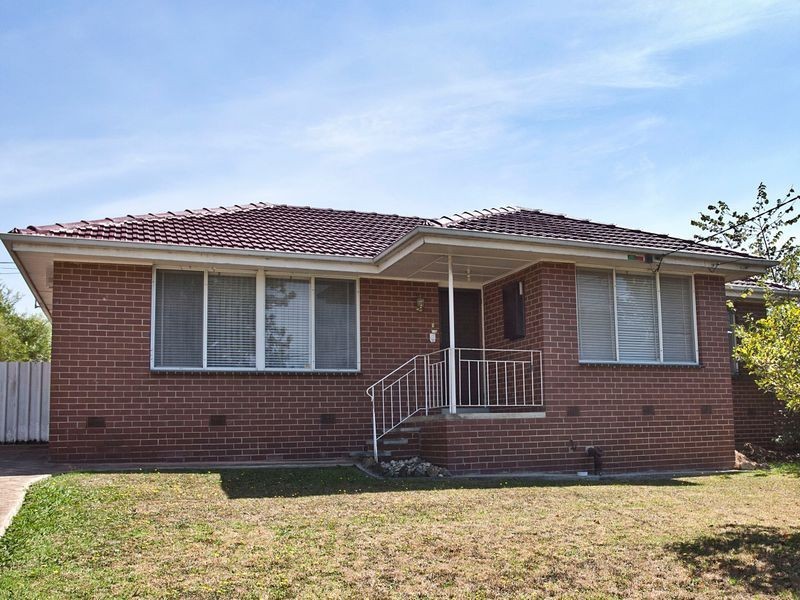 63 Carronvale Road, Mooroolbark VIC 3138
