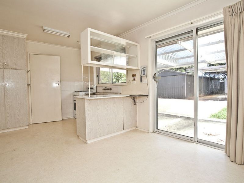 63 Carronvale Road, Mooroolbark VIC 3138