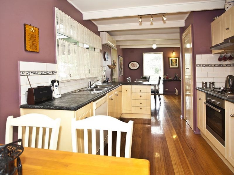 18 Margaret Street, Kilsyth VIC 3137