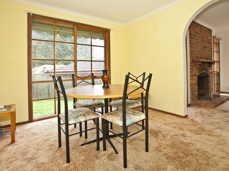 7 Ambon Rise, Croydon Hills VIC 3136