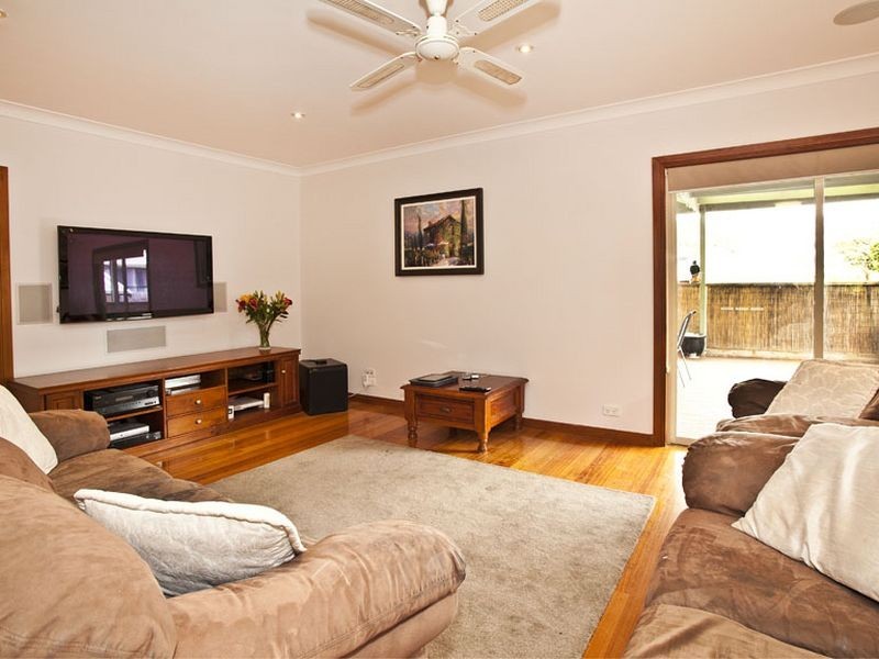 17 Eothen Lane, Kilsyth VIC 3137
