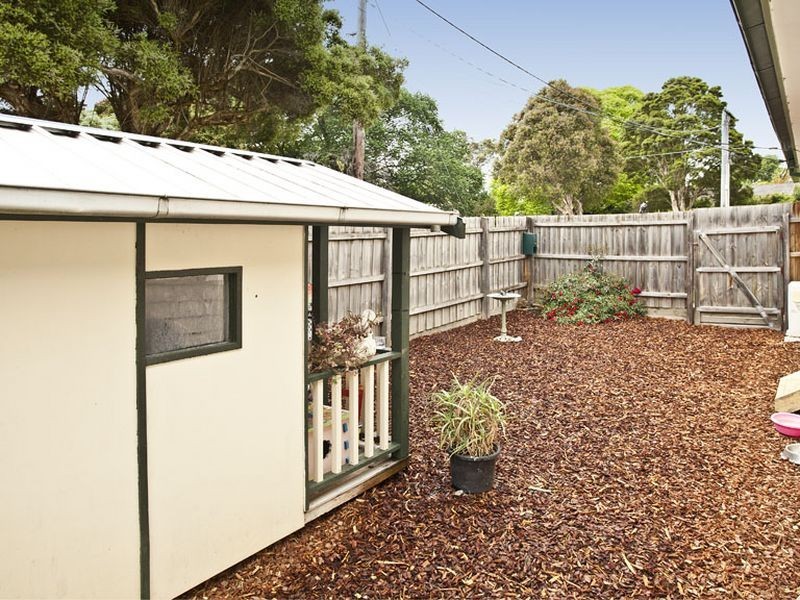 17 Eothen Lane, Kilsyth VIC 3137