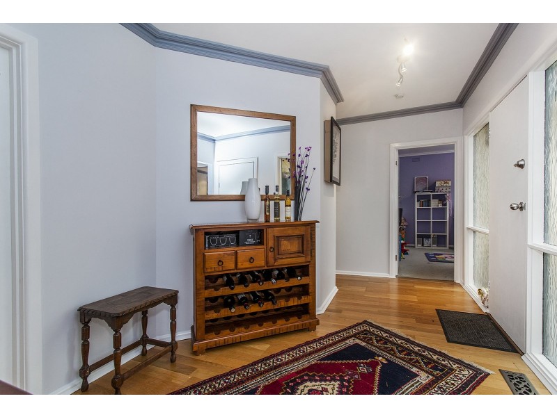 12 Dunoon Street, Mooroolbark VIC 3138