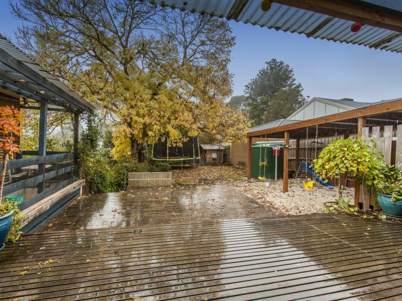 12 Dunoon Street, Mooroolbark VIC 3138